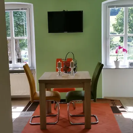Ferienhaus-raju-zeltingen Lägenhet Zeltingen-Rachtig