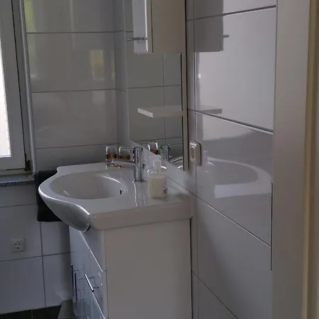 Lägenhet Ferienhaus-raju-zeltingen