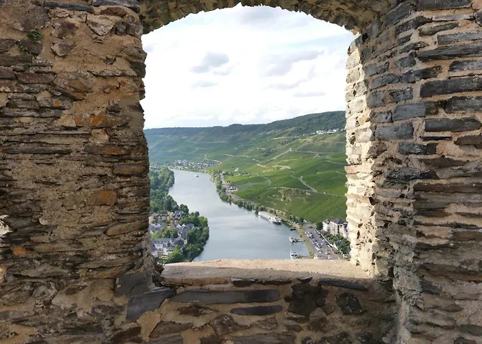 Ferienhaus-raju-zeltingen *